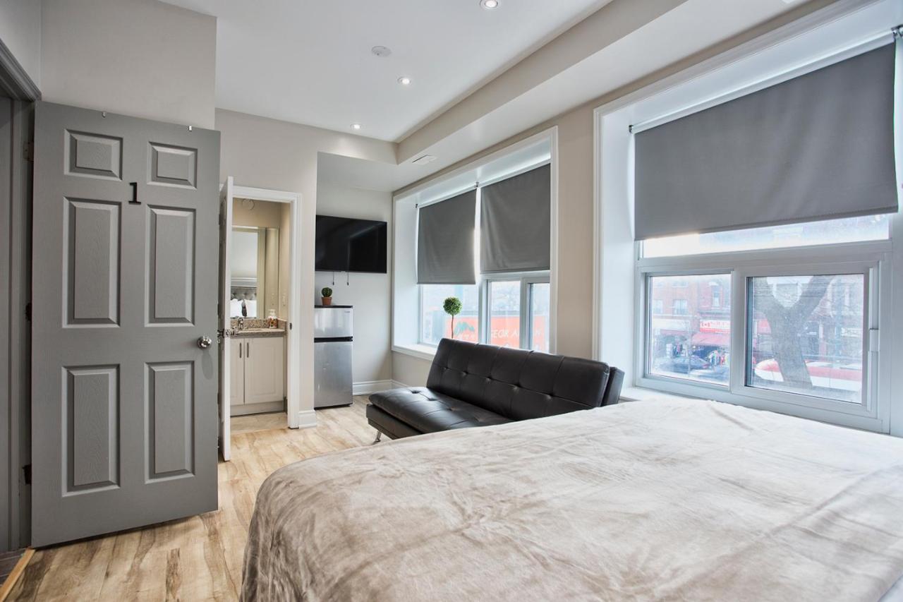 Toronto Rooms And Suites Exterior foto